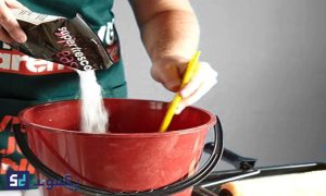 ساختن چسب کاغذدیواری با آرد